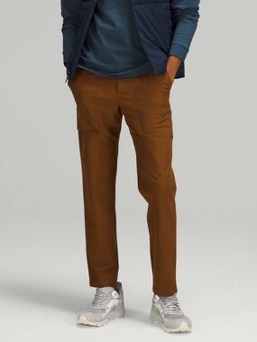 Lululemon Bowline Pant Utilitech Copper Brown 30” Men’s Pull on Pant